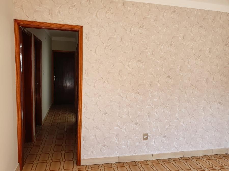 Casa à venda com 4 quartos, 140m² - Foto 14