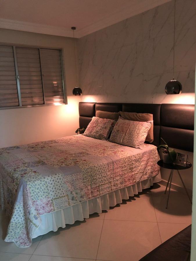 Apartamento à venda com 2 quartos, 74m² - Foto 2