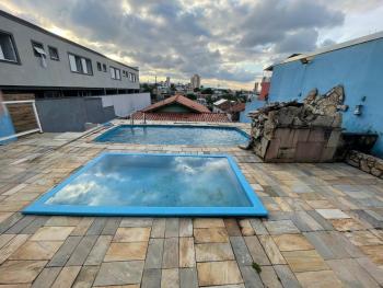 Casa para Venda por R$1.800.000,00 com 3 dormitórios, 1 suite e 5 vagas - Vila curuça velha, São paulo / SP
