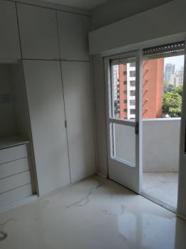 Apartamento para Aluguel por R$2.800,00/Mês com 45m², 1 sala, 1 banheiro e 1 vaga - Consolação, Sao paulo / SP
