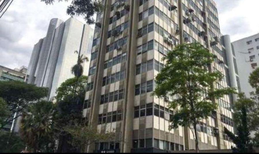 Prédio Inteiro à venda e aluguel com 1 quarto, 150m² - Foto 1