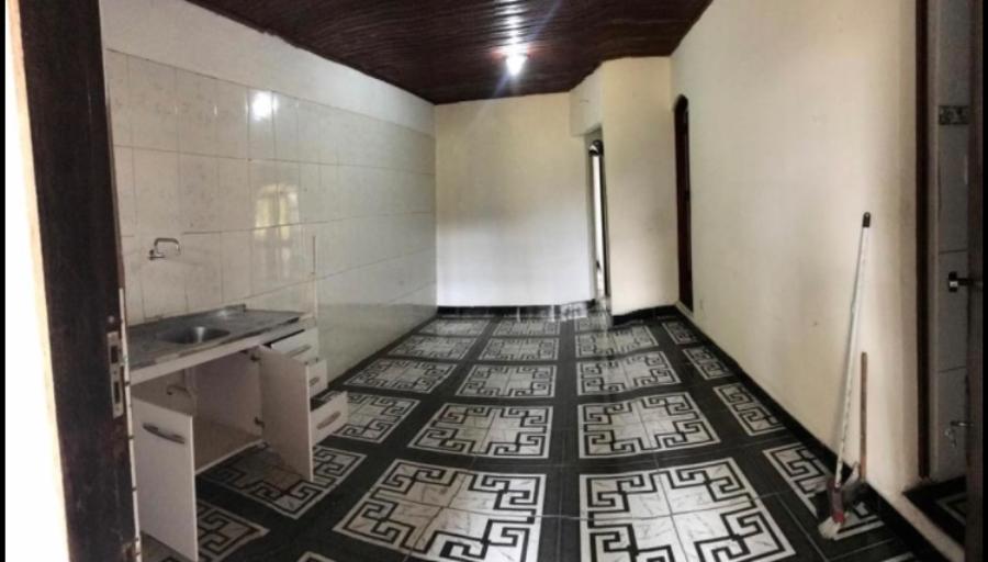 Casa à venda com 5 quartos, 163m² - Foto 8