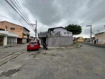 Sobrado para Venda por R$500.000,00 com 180m², 3 dormitórios, 4 vagas e 2 banheiros - Vila silvia, São  paulo / SP