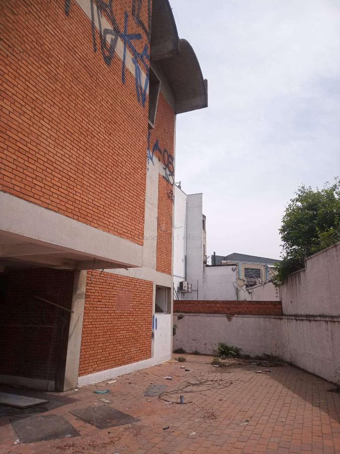 Prédio Inteiro, 700 m² - Foto 1