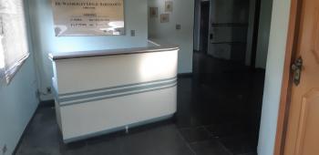 Sala Comercial para Venda por R$350.000,00 e Aluguel á R$600,00/Mês com 65m², 2 vagas, 2 banheiros e 2 salas - São miguel paulista, São paulo / SP