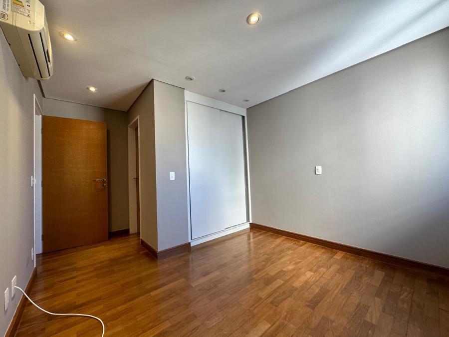 Apartamento, 1 quarto, 128640 m² - Foto 1