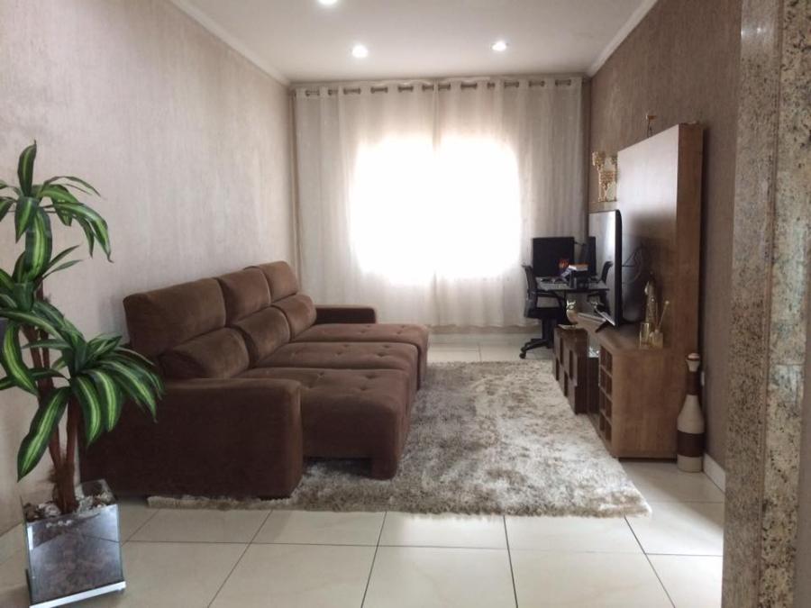 Sobrado, 1 quarto, 290 m² - Foto 1