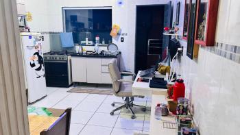 Sobrado para Venda por R$460.000,00 com 100m², 1 sala, 2 banheiros e 2 vagas - Vila chuca, Sao paulo / SP