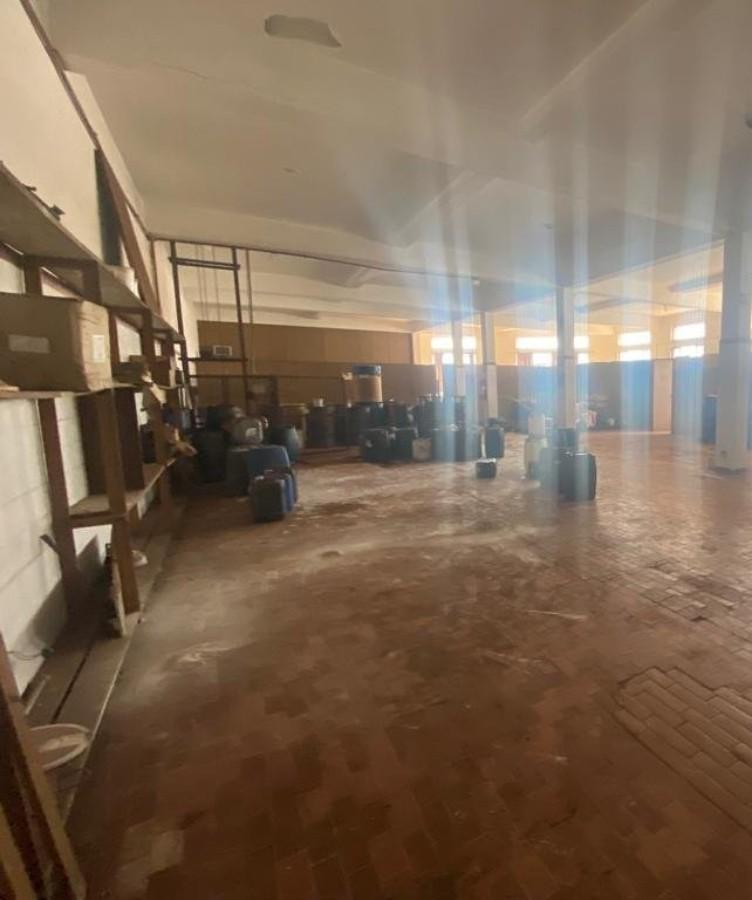 Loja-Salão, 1200 m² - Foto 9