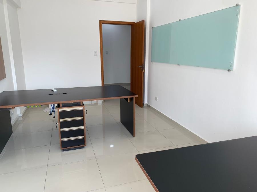 Conjunto Comercial-Sala à venda com 1 quarto, 108m² - Foto 2