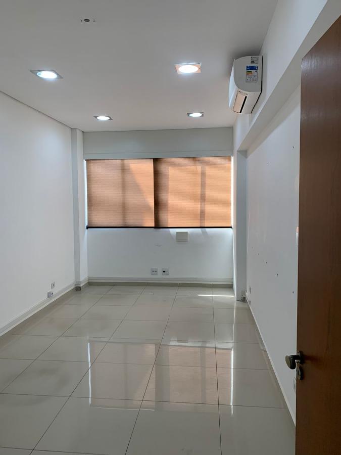 Conjunto Comercial-Sala à venda com 1 quarto, 108m² - Foto 5