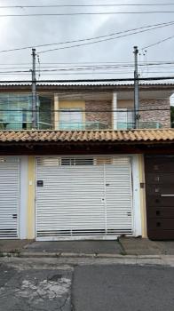 Sobrado para Venda por R$545.000,00 com 90m², 2 dormitórios, 3 vagas e 2 banheiros - Jardim fernandes, São paulo / SP