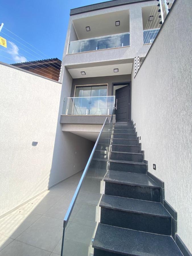 Sobrado, 3 quartos, 210 m² - Foto 2