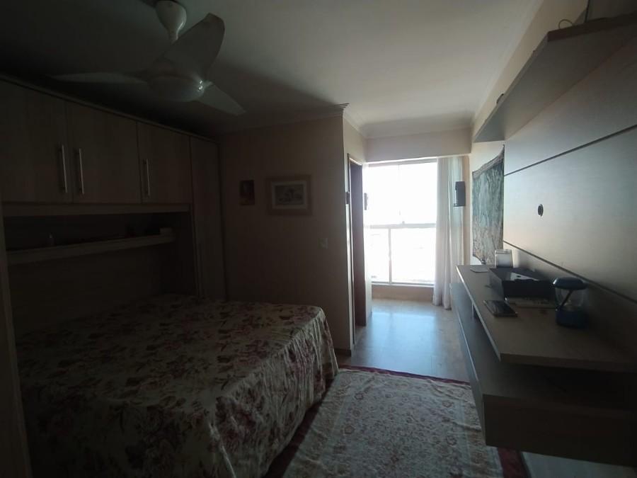 Sobrado, 3 quartos, 247 m² - Foto 13