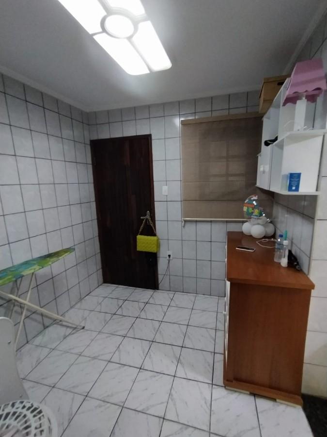 Casa, 3 quartos, 270 m² - Foto 10