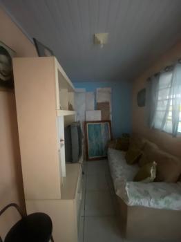 Sobrado para Venda por R$695.000,00 com 288m², 7 dormitórios, 1 suite e 2 vagas - Jardim verônia, São paulo / SP