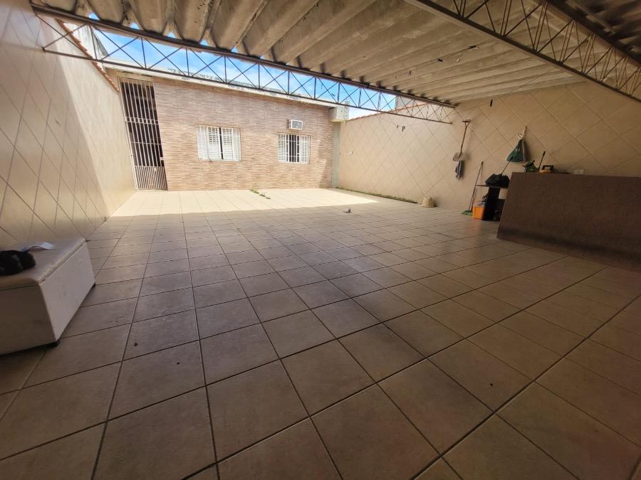 Casa, 3 quartos, 256 m² - Foto 2