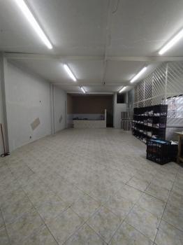 Galpão para Venda por R$800.000,00 com 4 vagas, 3 banheiros e 2 cozinhas - Jardim danfer, São paulo / SP