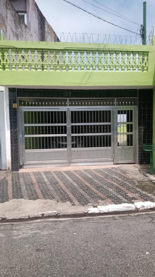 Casa, 1 quarto, 240 m² - Foto 1