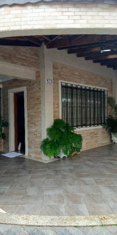 Casa, 3 quartos, 220 m² - Foto 2