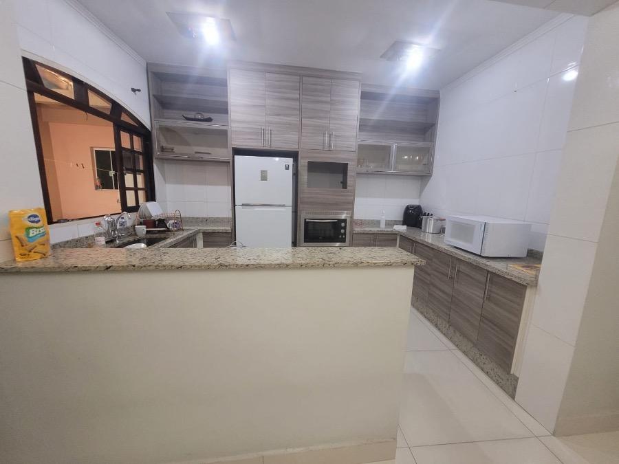 Casa, 3 quartos, 256 m² - Foto 12