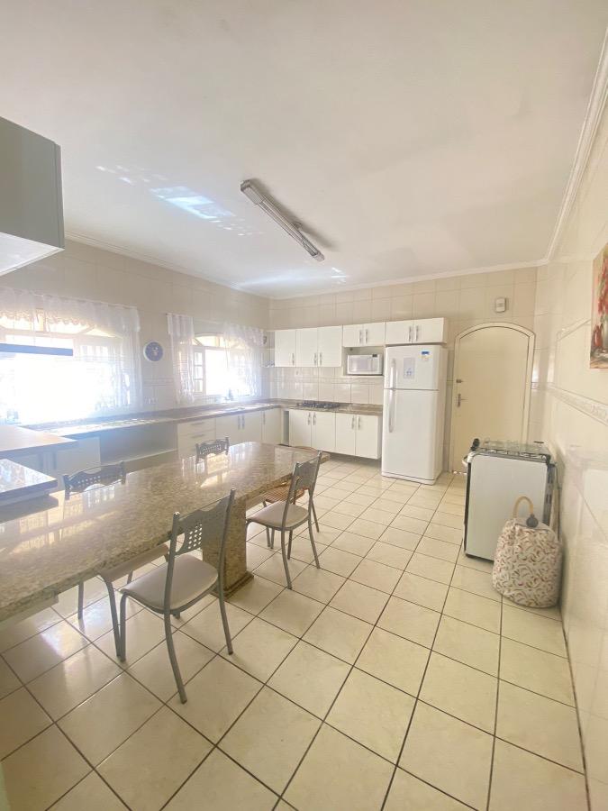 Sobrado, 3 quartos, 600 m² - Foto 8