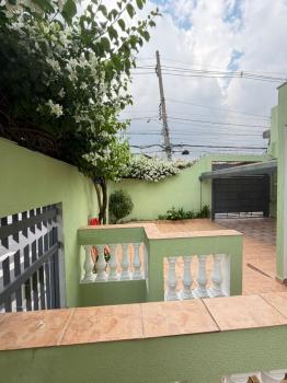 Sobrado para Venda por R$720.000,00 com 140m², 3 dormitórios, 4 vagas e 1 banheiro - Parque boturussu, São paulo / SP