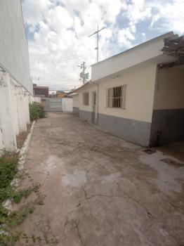 Casa para Aluguel por R$4.300,00/Mês com 2 dormitórios, 1 suite e 4 vagas - Parque boturussu, São paulo / SP