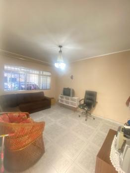 Casa para Venda por R$670.000,00 com 3 dormitórios, 2 vagas e 1 banheiro - Parque boturussu, São paulo / SP