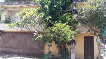 Sobrado para Venda por R$650.000,00 com 250m², 4 dormitórios, 1 suite e 4 vagas - ìtaquera , São paulo / SP