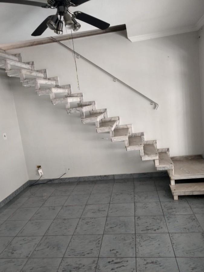 Sobrado, 5 quartos, 242 m² - Foto 13