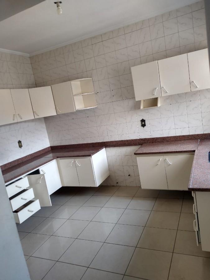 Sobrado, 5 quartos, 242 m² - Foto 15