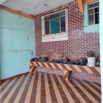 Sobrado para Venda por R$350.000,00 com 120m², 2 dormitórios, 3 vagas e 2 banheiros - Vila paranaguá, São paulo / SP