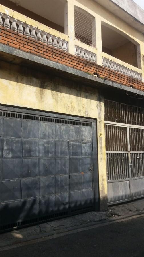 Casa, 2 quartos, 175 m² - Foto 1