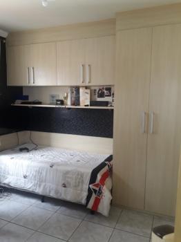Apartamento para Venda por R$250.000,00 com 47m², 2 dormitórios, 1 vaga e 1 banheiro - Penha, São paulo / SP