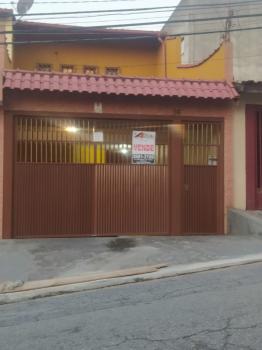 Casa para Venda por R$670.000,00 com 200m², 3 dormitórios, 1 suite e 3 vagas - Jardim penha, Sao paulo  / SP