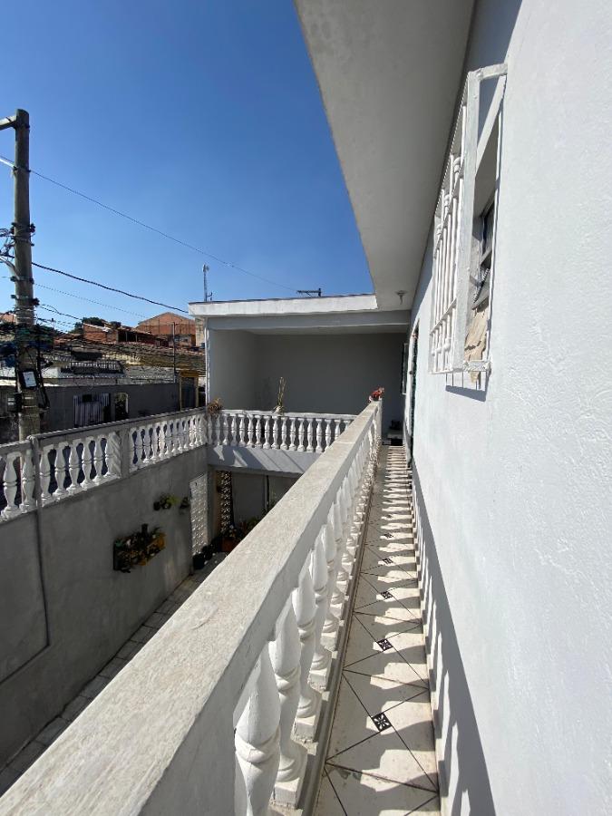 Sobrado, 3 quartos, 248 m² - Foto 2