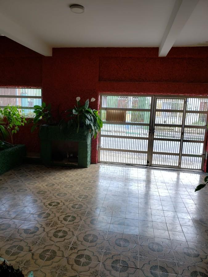 Casa à venda com 4 quartos, 250m² - Foto 16