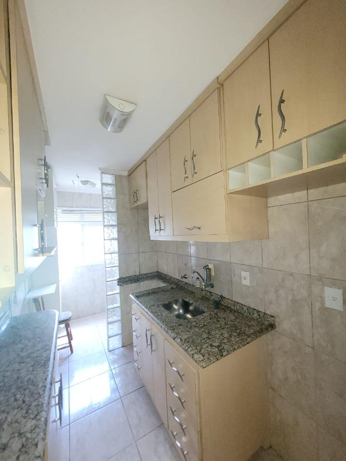 Apartamento à venda com 2 quartos, 50m² - Foto 3