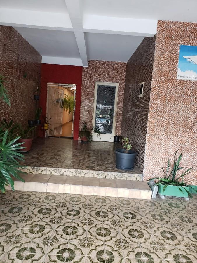 Casa à venda com 4 quartos, 250m² - Foto 14