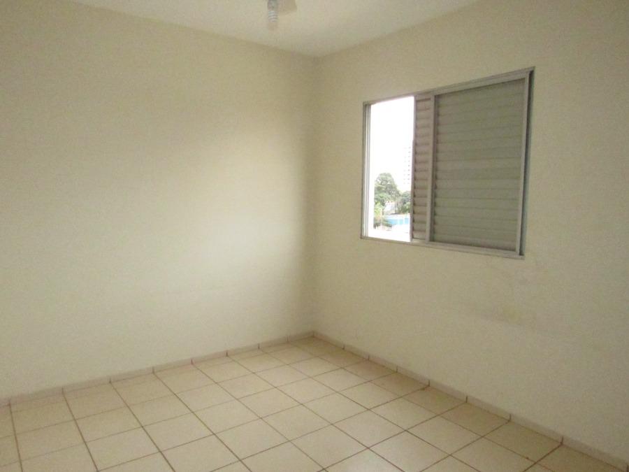 Apartamento à venda com 1 quarto, 38m² - Foto 4