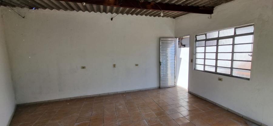 Casa à venda com 2 quartos, 169m² - Foto 4