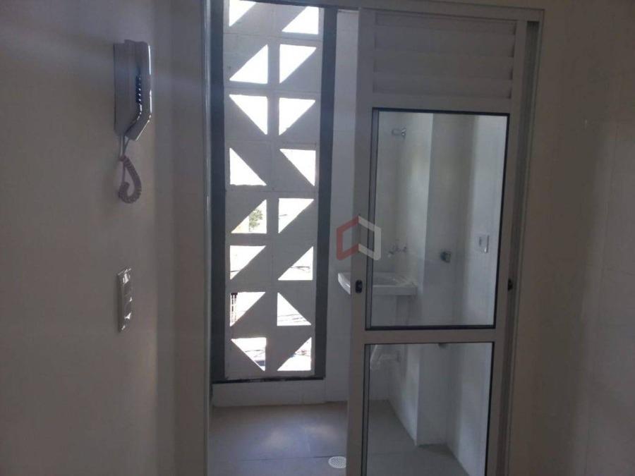 Apartamento à venda com 2 quartos, 120m² - Foto 3