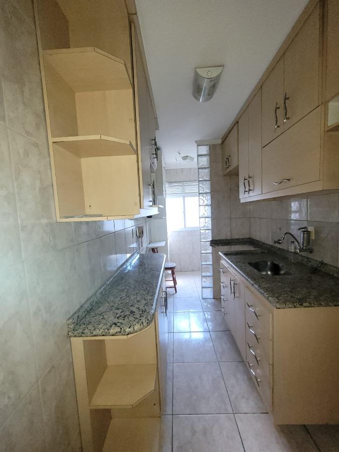 Apartamento à venda com 2 quartos, 50m² - Foto 4