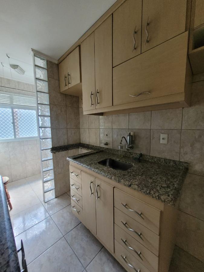 Apartamento à venda com 2 quartos, 50m² - Foto 13