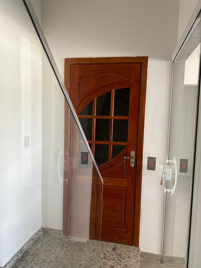 Sobrado à venda com 1 quarto, 243m² - Foto 11