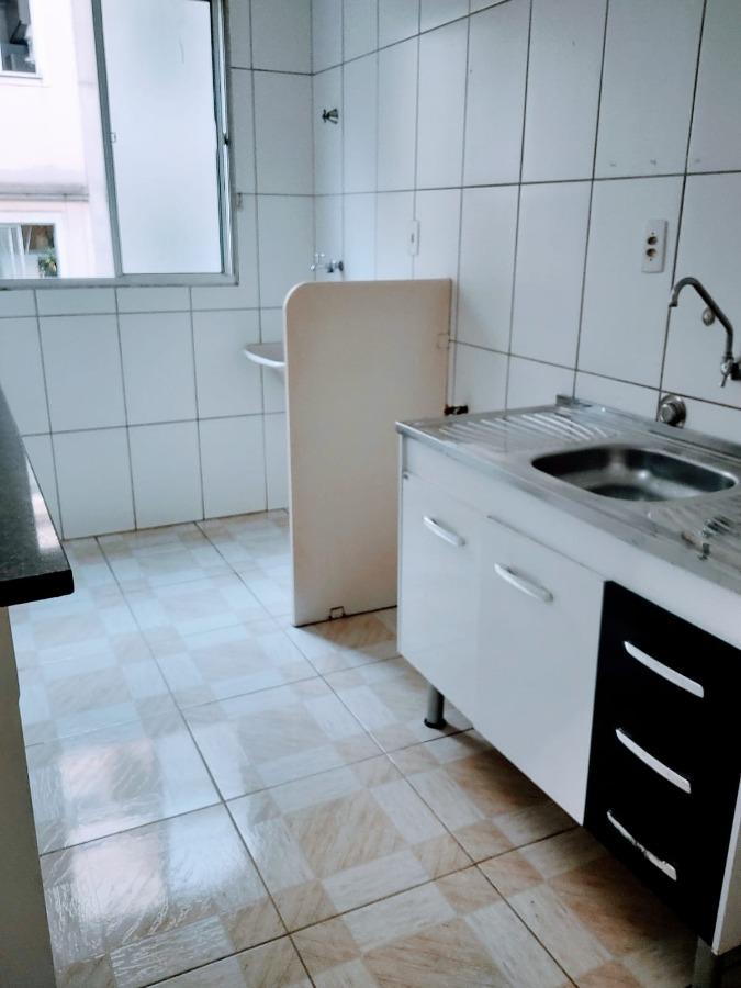 Apartamento à venda com 2 quartos, 42m² - Foto 20