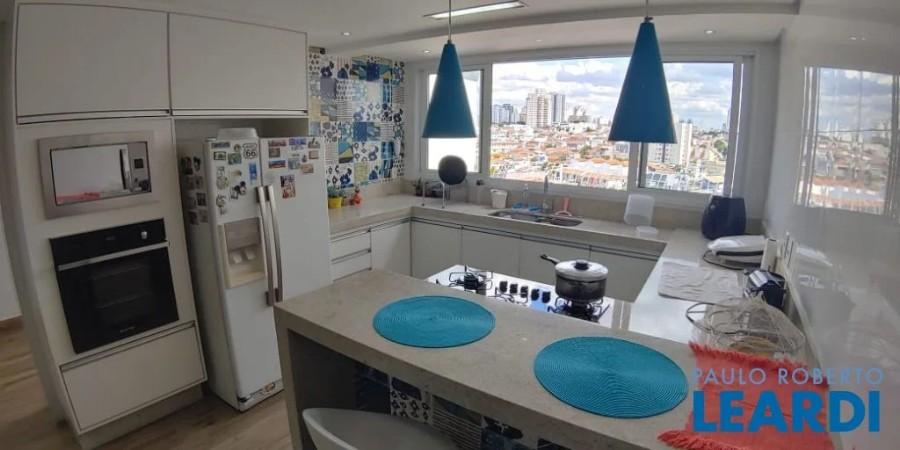 Sobrado à venda com 3 quartos, 120m² - Foto 19