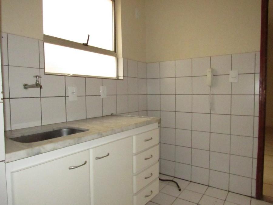 Apartamento à venda com 2 quartos, 37m² - Foto 11