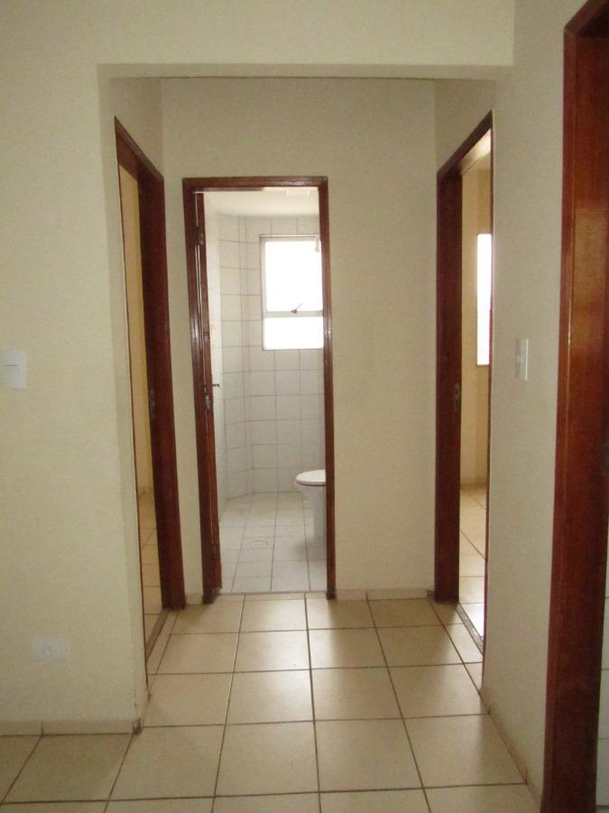 Apartamento à venda com 1 quarto, 38m² - Foto 11